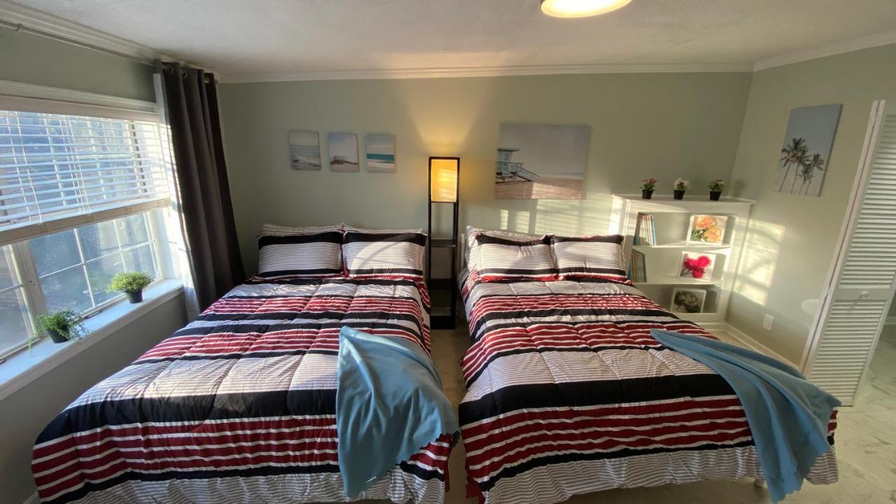 Here It Is! Cool Cape Cod-3 Br-2.5 Bath-12 Guests Олэт Экстерьер фото