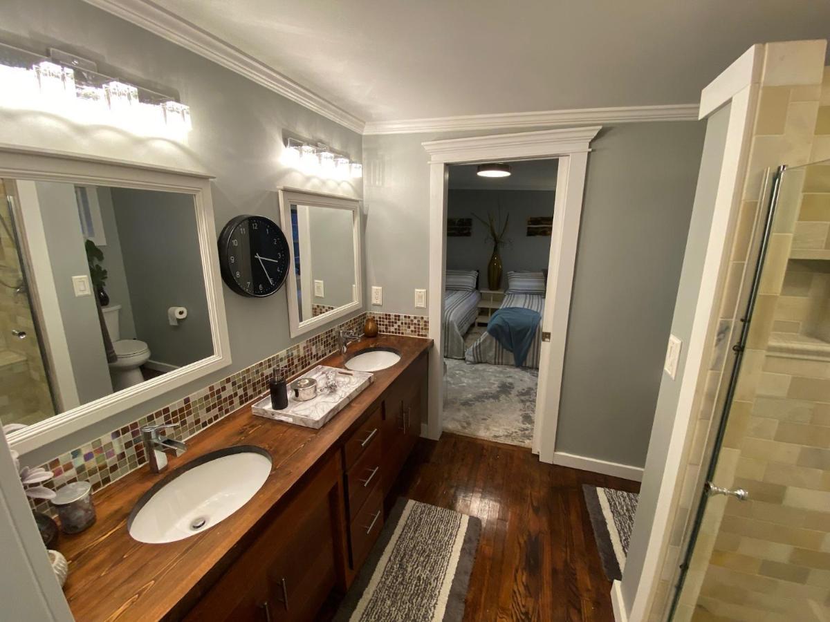 Here It Is! Cool Cape Cod-3 Br-2.5 Bath-12 Guests Олэт Экстерьер фото