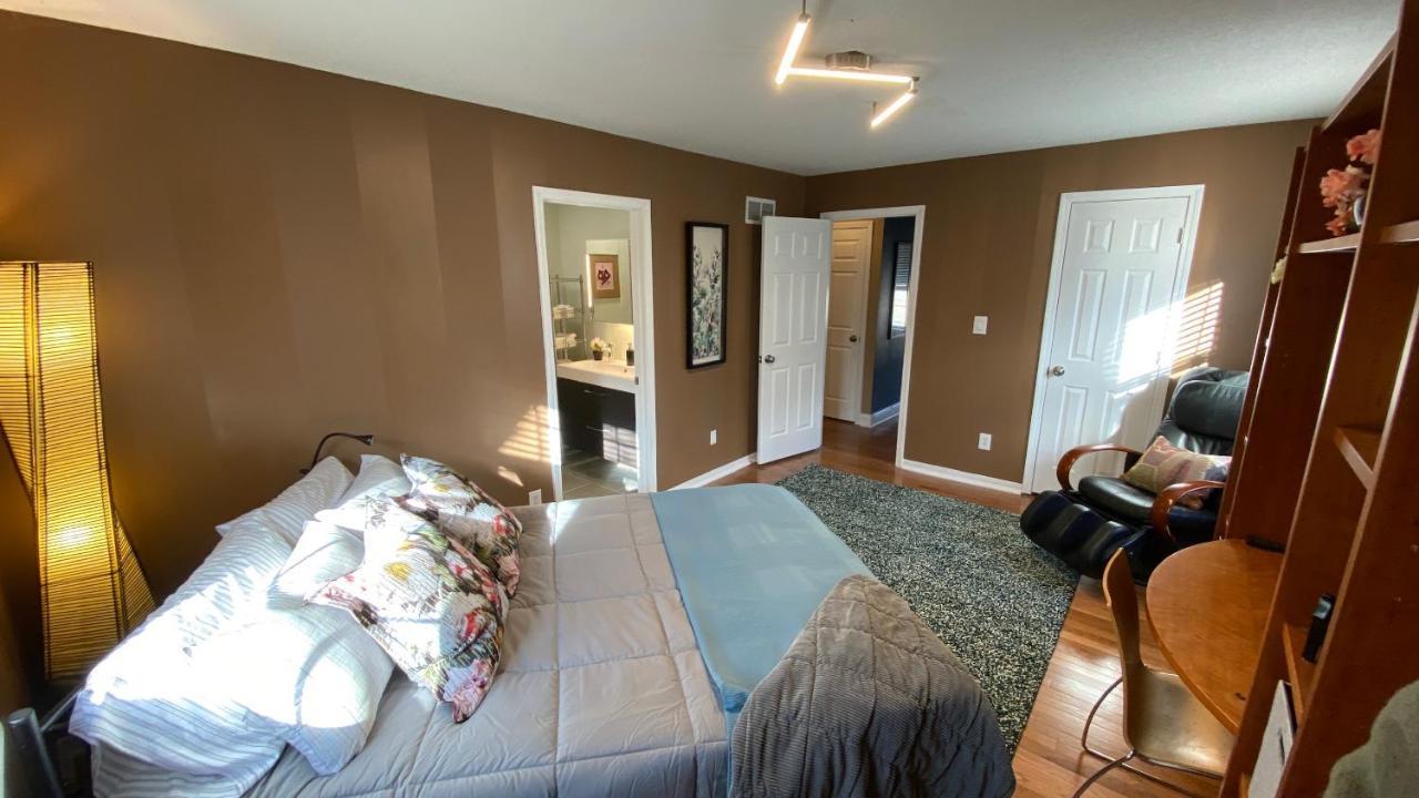 Here It Is! Cool Cape Cod-3 Br-2.5 Bath-12 Guests Олэт Экстерьер фото